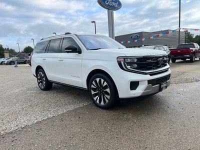 2025 Ford Expedition Platinum