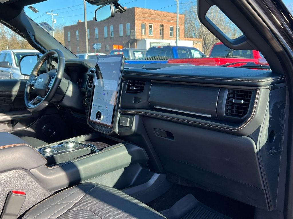 2023 Ford Expedition Platinum