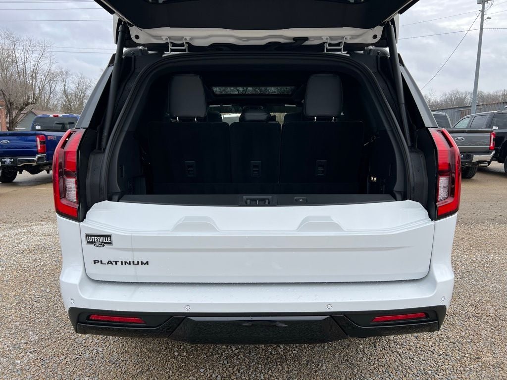 2025 Ford Expedition Platinum