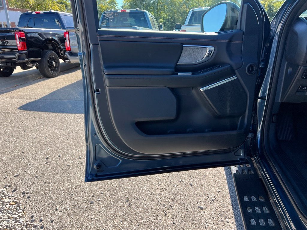 2027 Ford Expedition Tremor