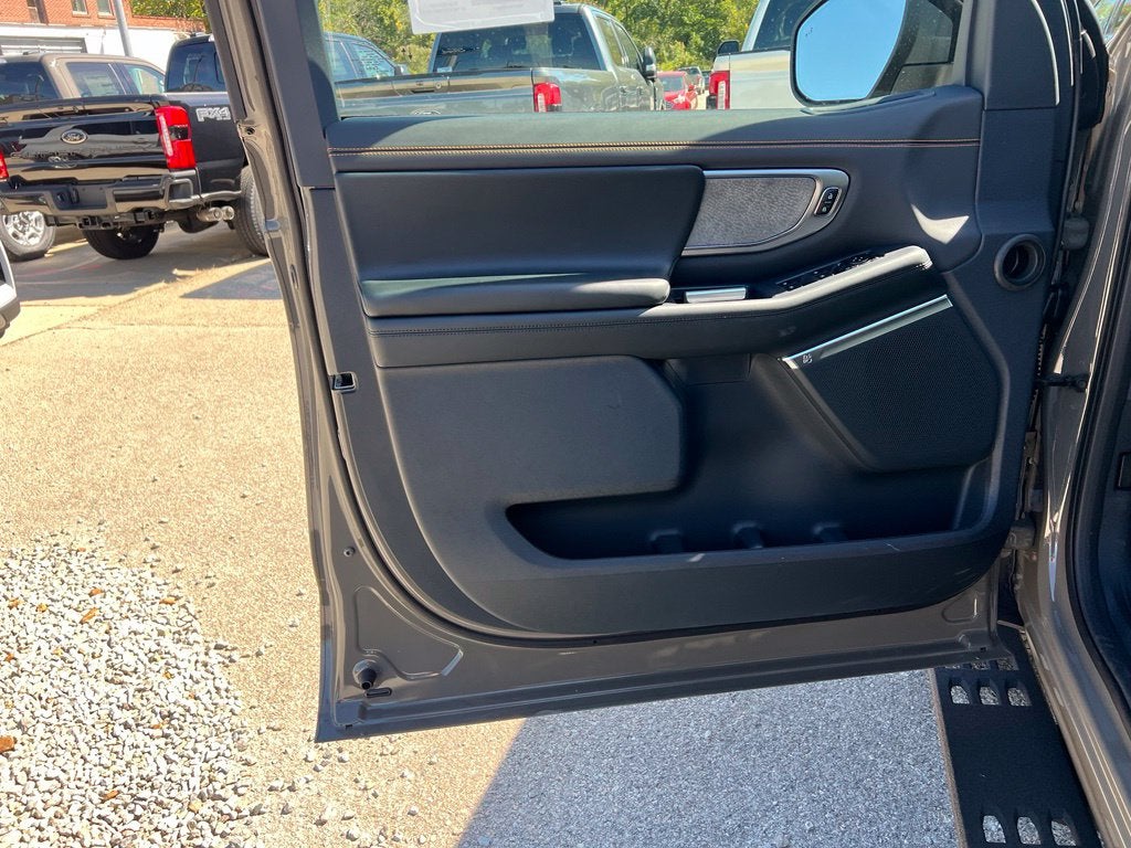 2027 Ford Expedition Tremor