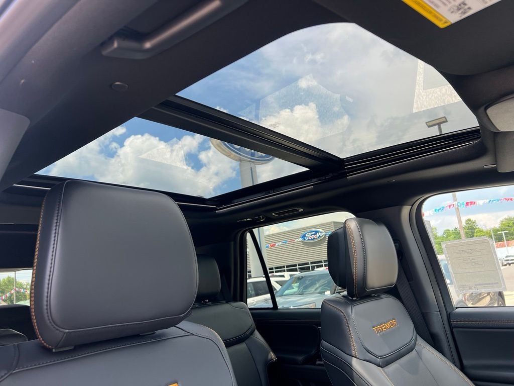 2026 Ford Expedition Tremor