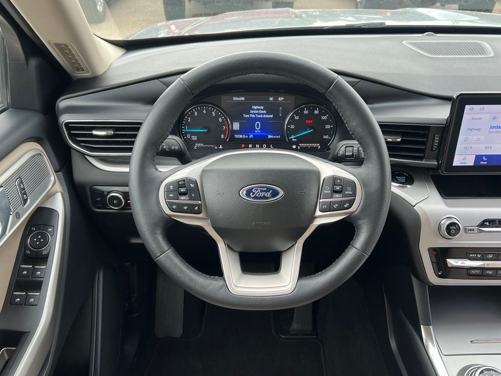2023 Ford Explorer XLT
