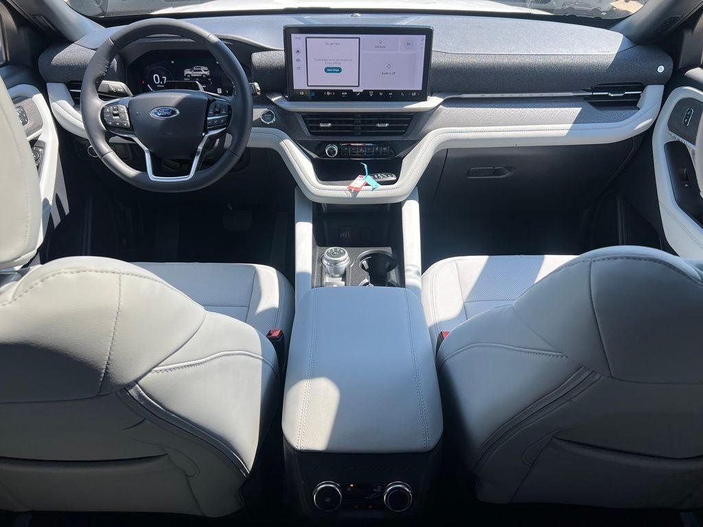 2027 Ford Explorer Platinum