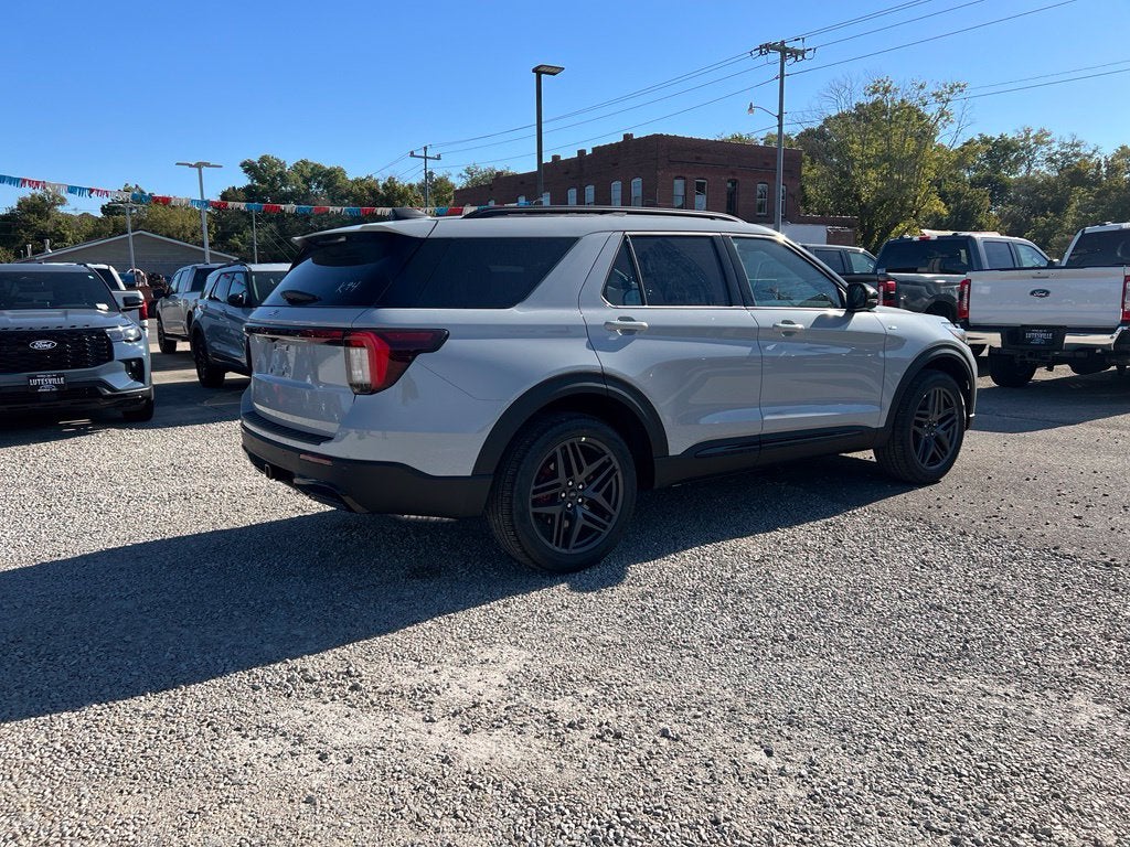 2027 Ford Explorer ST-Line