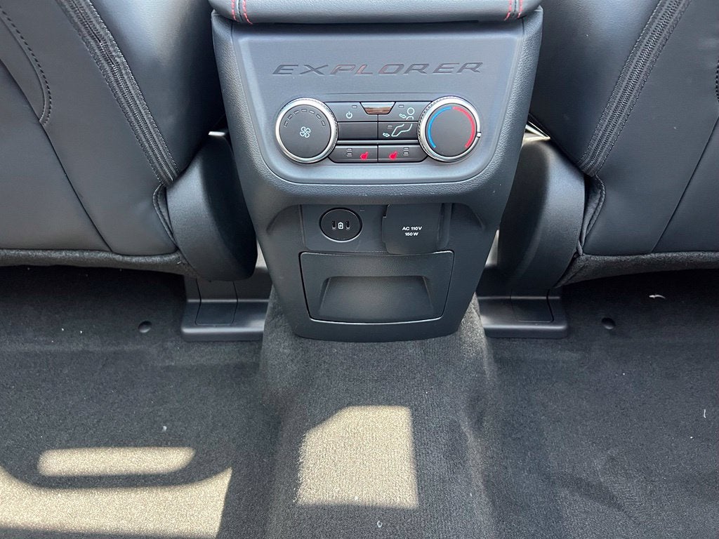 2027 Ford Explorer ST-Line