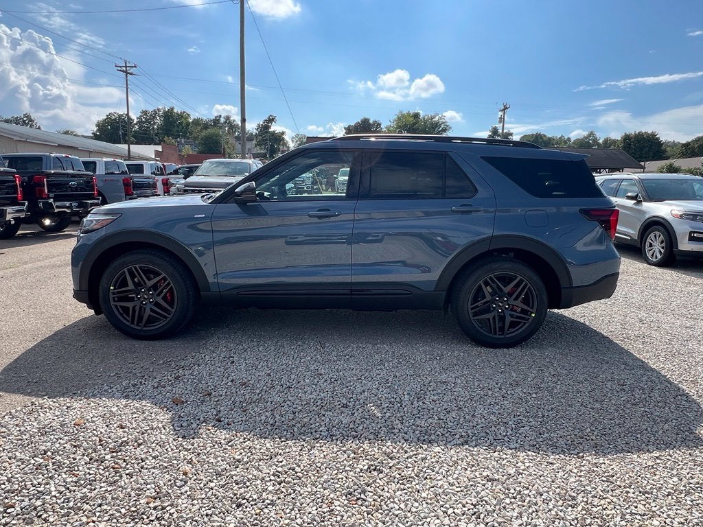 2027 Ford Explorer ST-Line