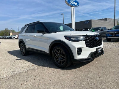 2025 Ford Explorer ST