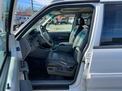 2003 Ford Explorer Sport Trac XLS 126 WB