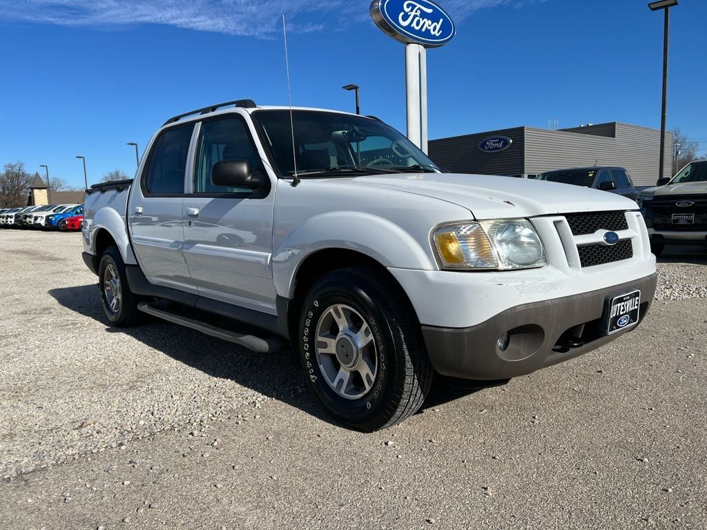 2003 Ford Explorer Sport Trac XLS 126 WB