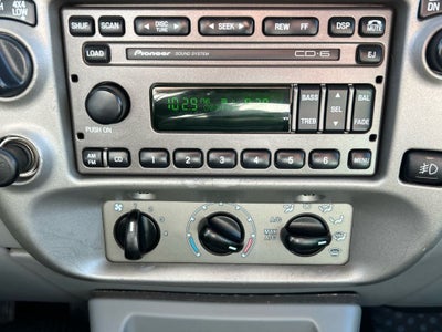 2003 Ford Explorer Sport Trac XLS 126 WB