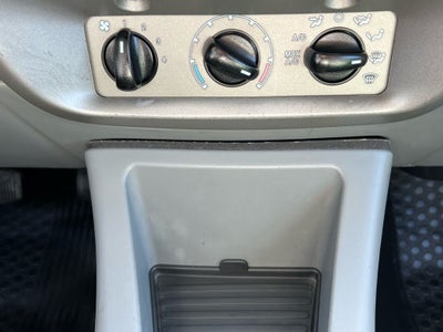 2003 Ford Explorer Sport Trac XLS 126 WB