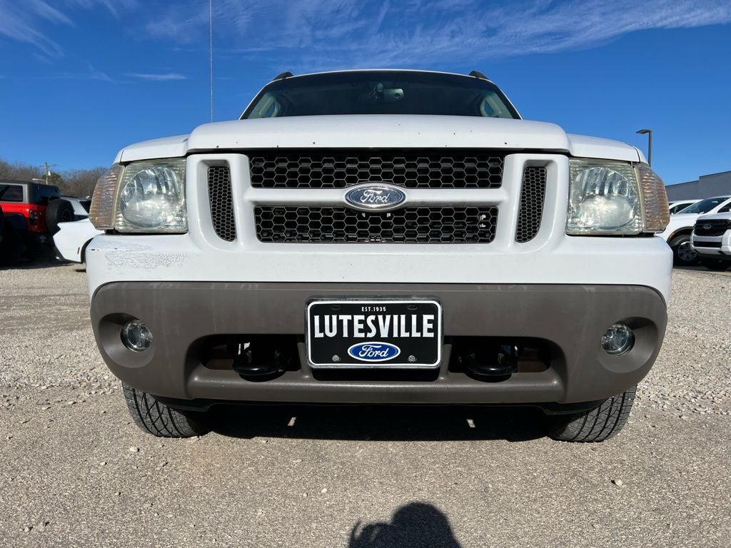 2003 Ford Explorer Sport Trac XLS 126 WB