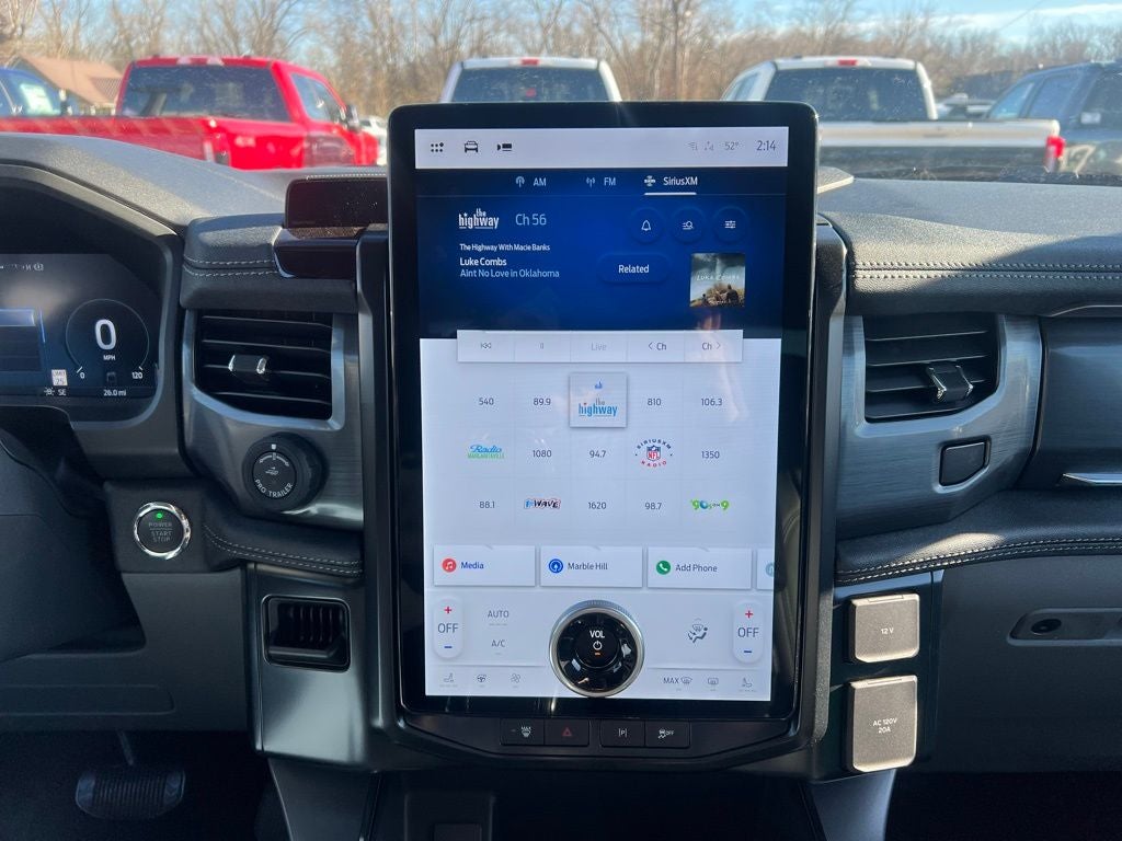 2025 Ford F-150 Lightning Flash