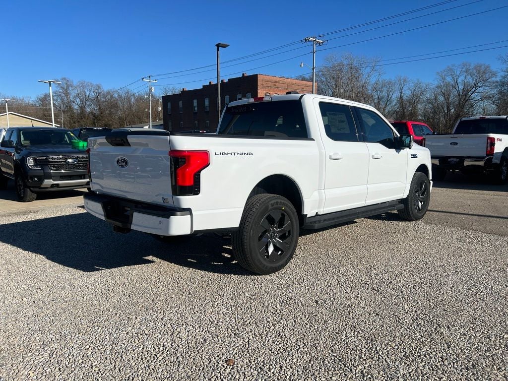 2025 Ford F-150 Lightning Flash