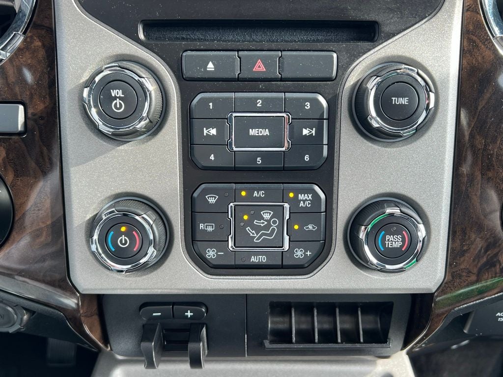 2013 Ford F-250 Platinum