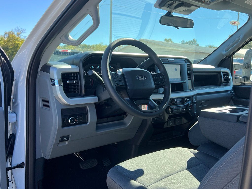 2027 Ford F-250 XL