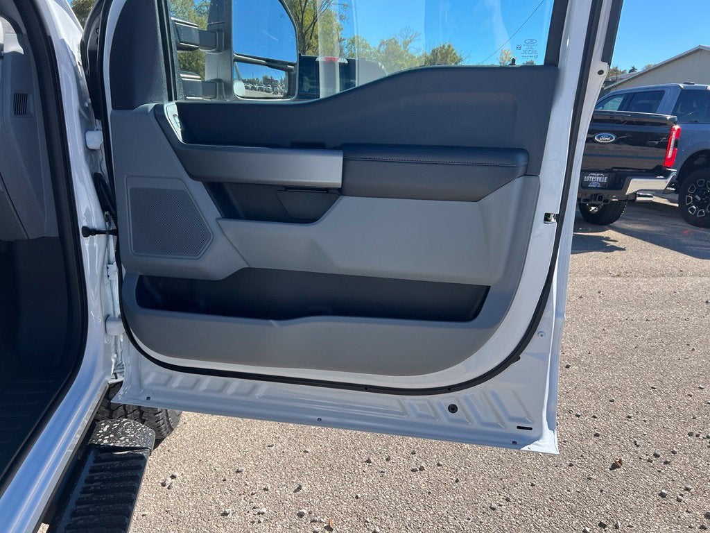 2027 Ford F-250 XL