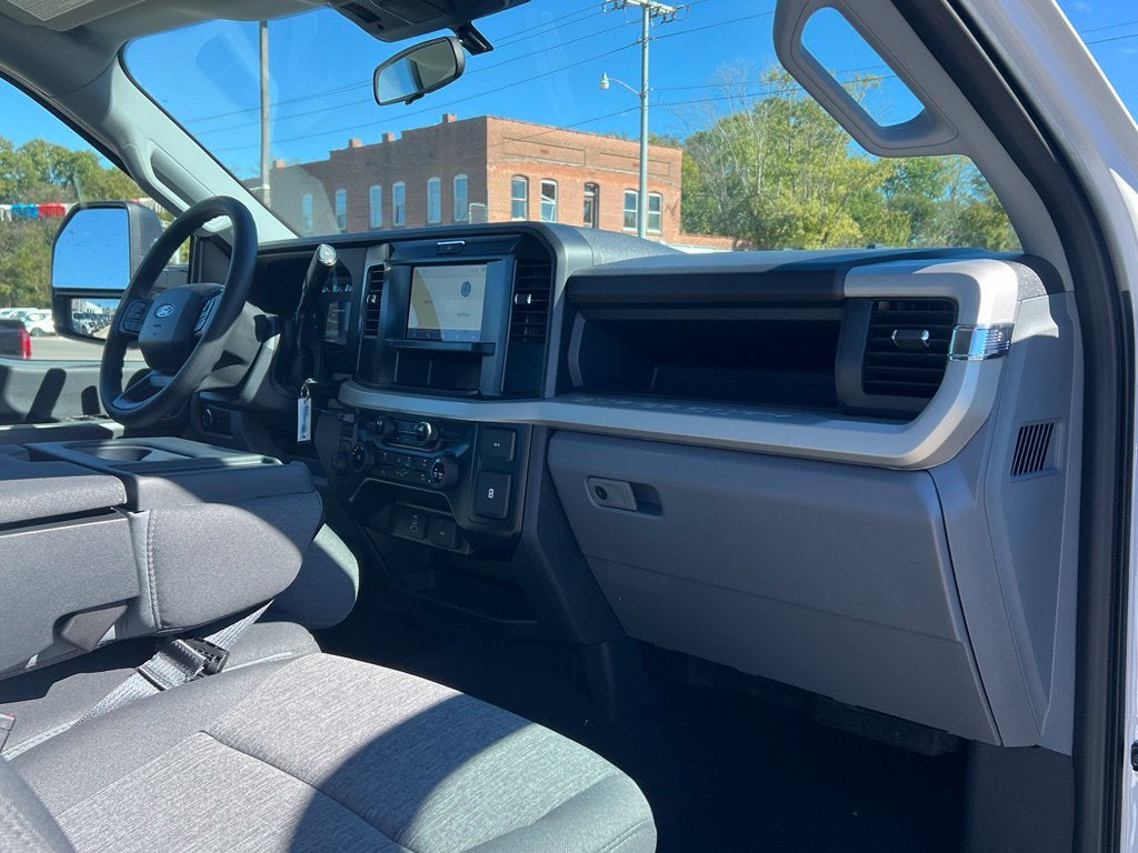 2027 Ford F-250 XL