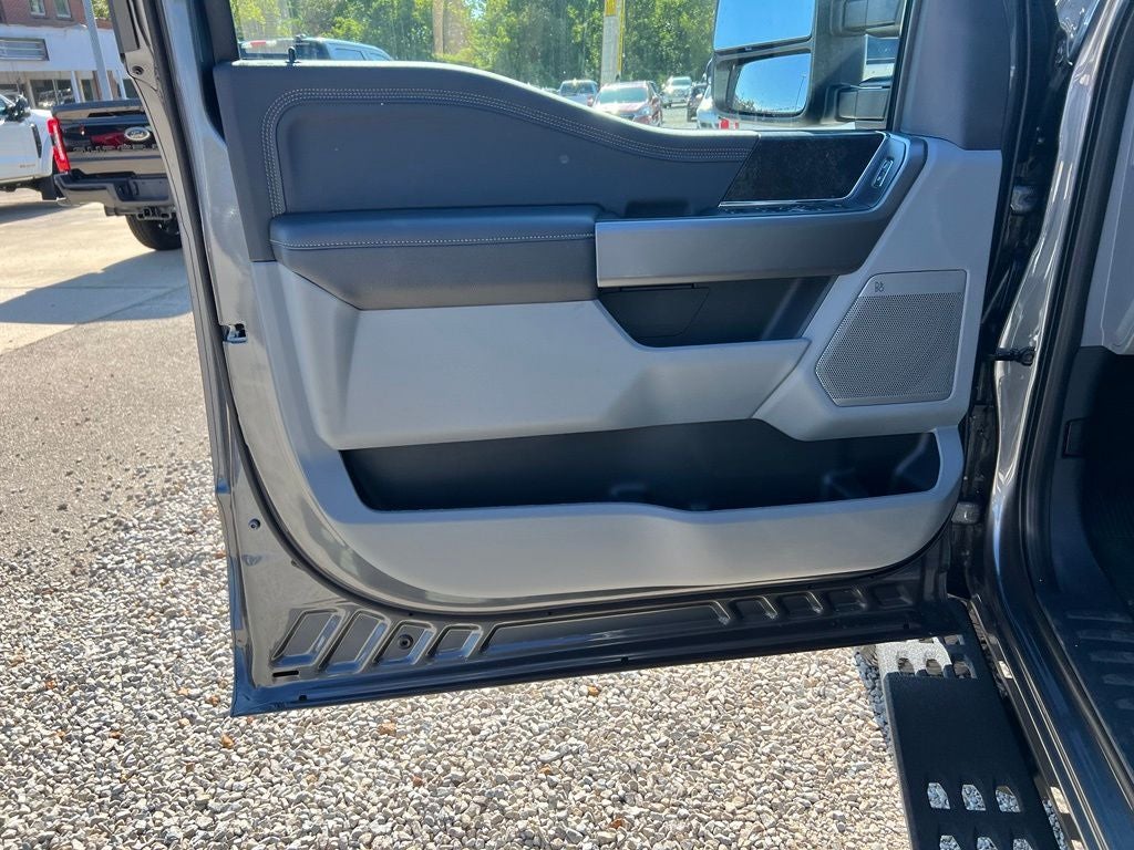 2027 Ford F-250 XLT