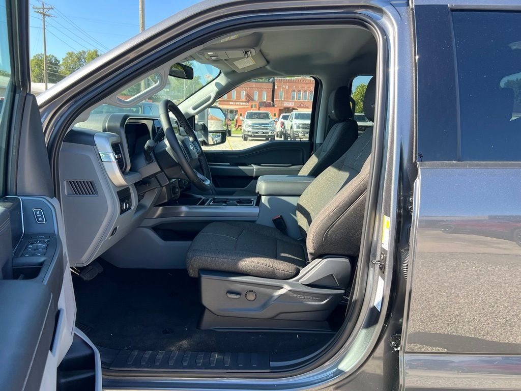2027 Ford F-250 XLT