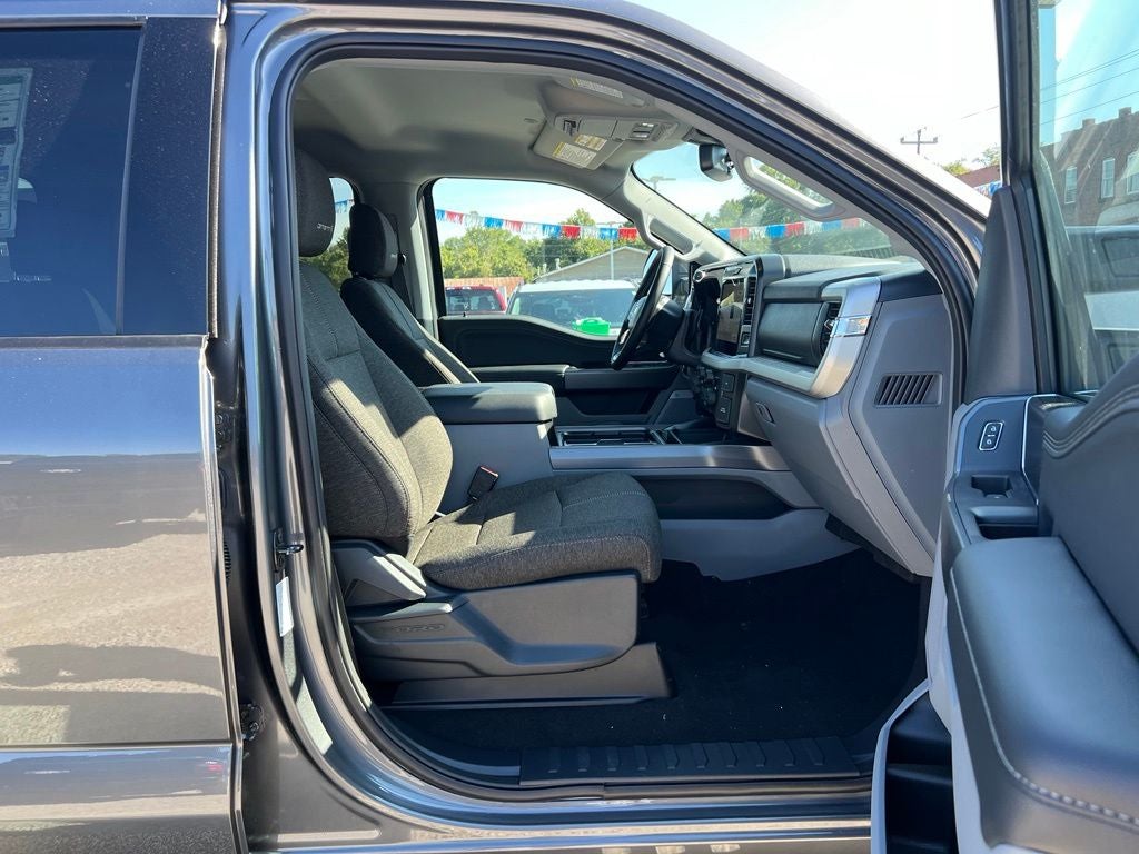 2027 Ford F-250 XLT