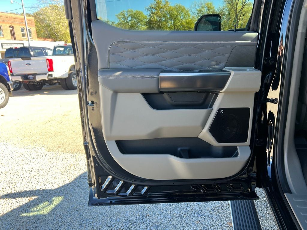 2026 Ford F-250 Platinum