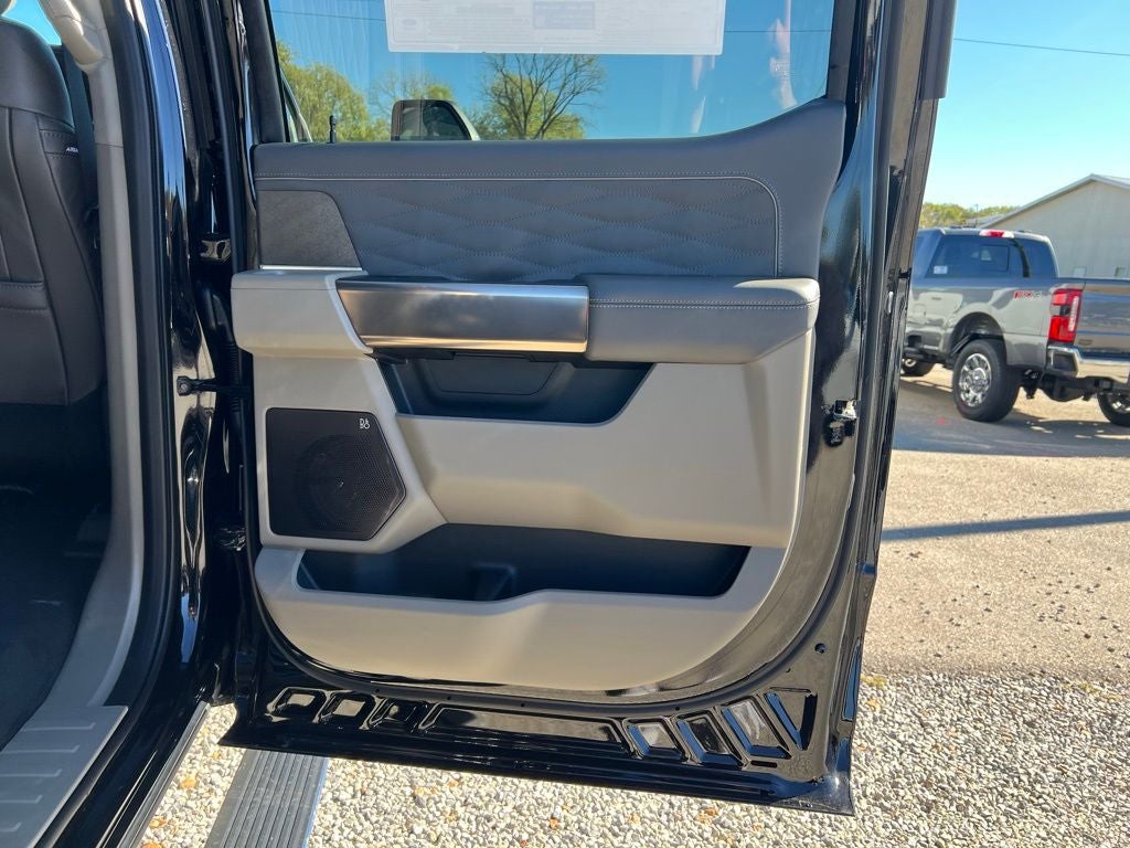 2026 Ford F-250 Platinum