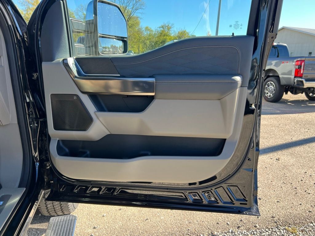 2026 Ford F-250 Platinum