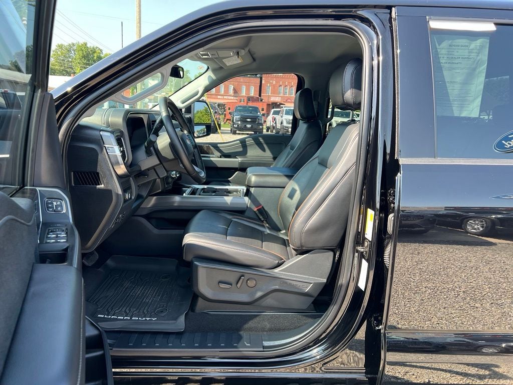 2025 Ford F-250 Lariat