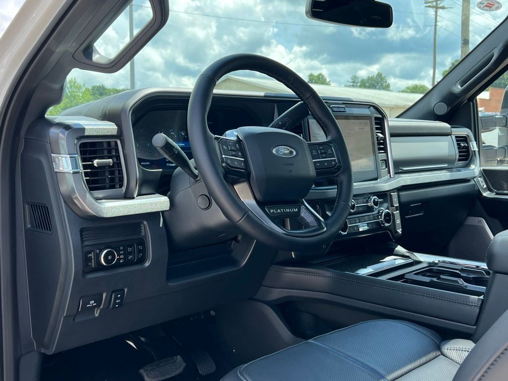 2025 Ford F-250 Platinum