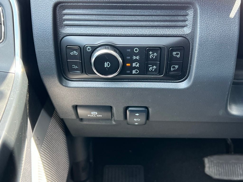 2025 Ford F-250 Platinum