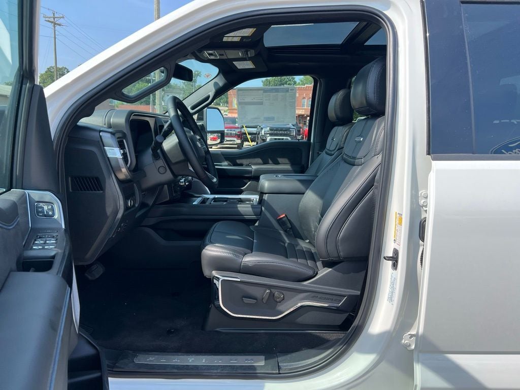 2025 Ford F-250 Platinum