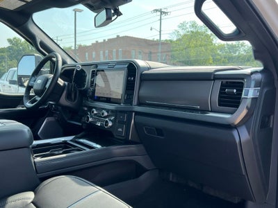 2025 Ford F-250 Platinum