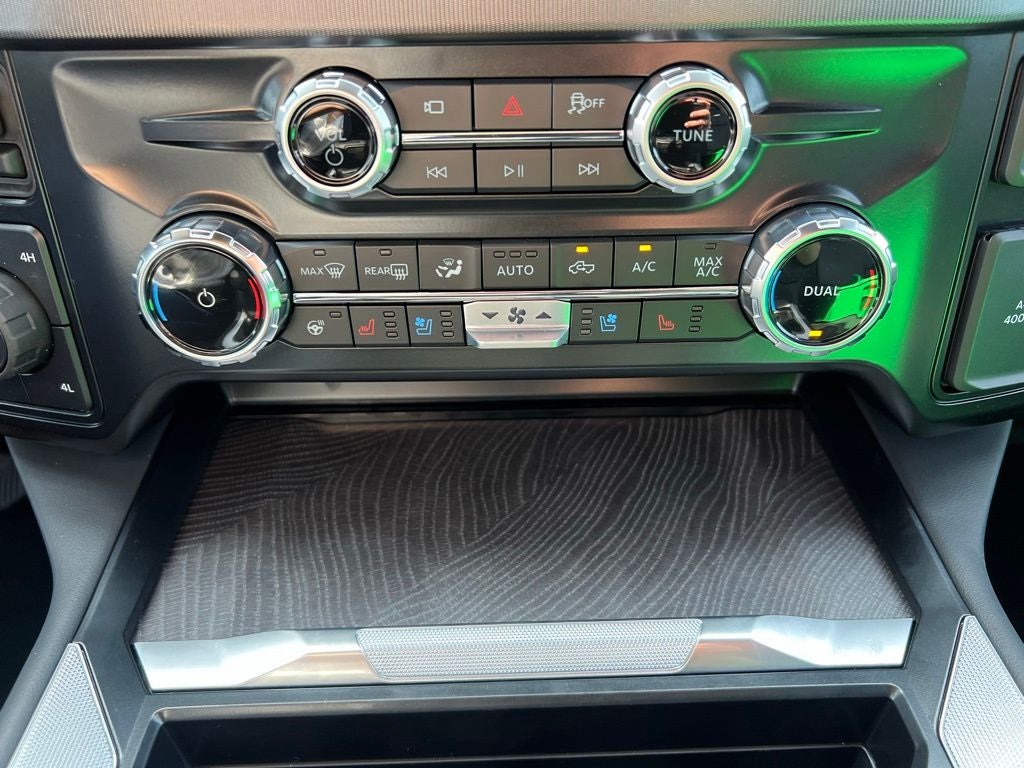 2025 Ford F-250 Platinum