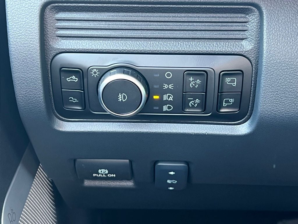 2025 Ford F-250 Platinum