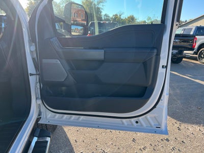 2027 Ford F-350 Lariat