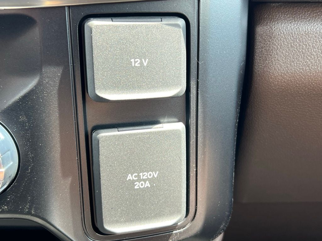 2025 Ford F-350 King Ranch