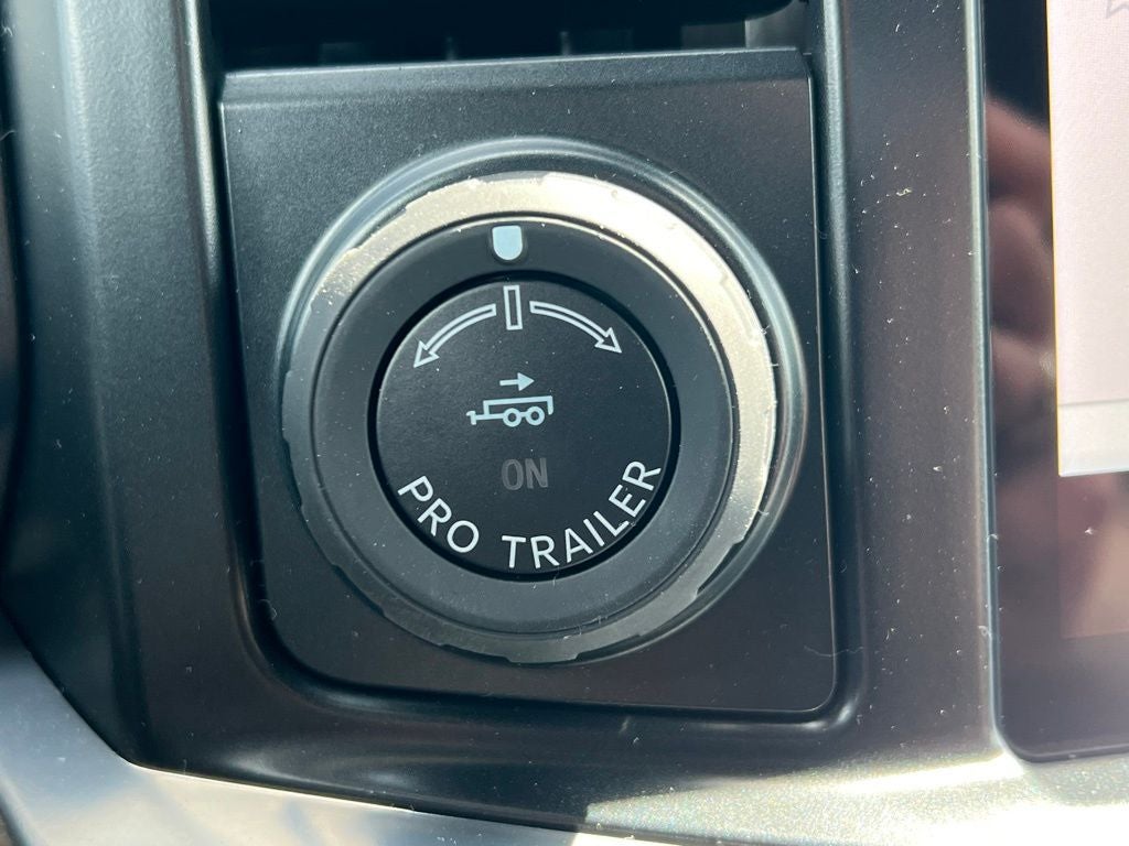 2025 Ford F-350 King Ranch