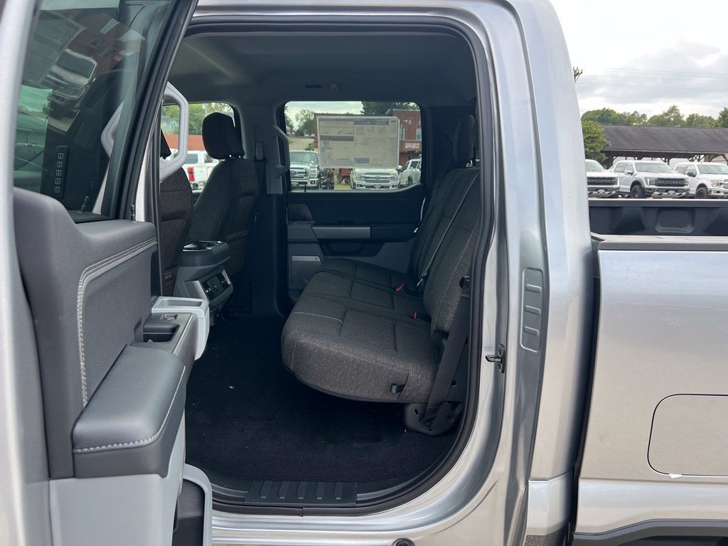 2027 Ford F-350 XLT