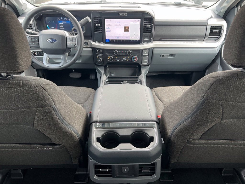 2027 Ford F-350 XLT