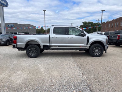 2027 Ford F-350 XLT