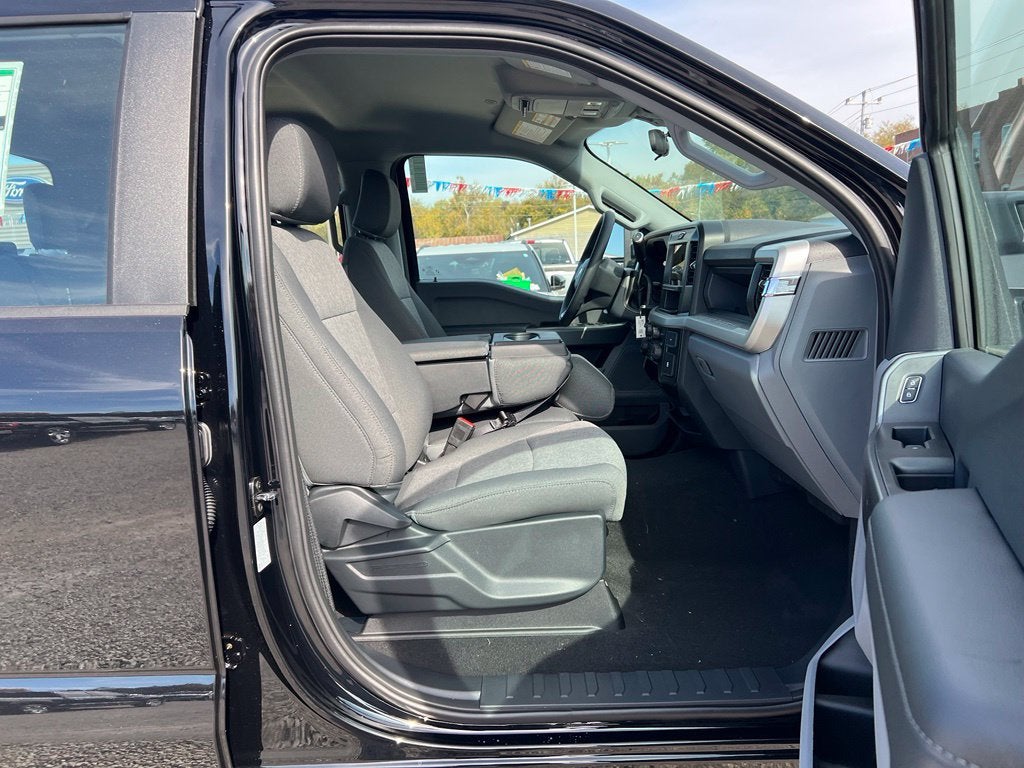 2027 Ford F-350 XL