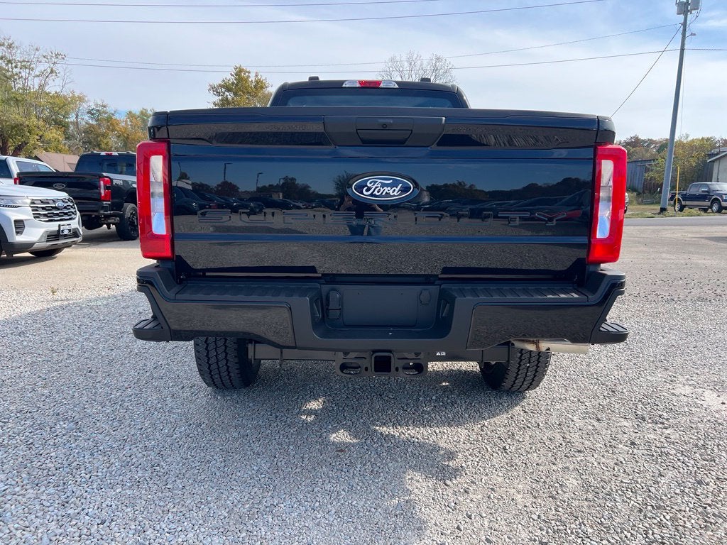 2027 Ford F-350 XL