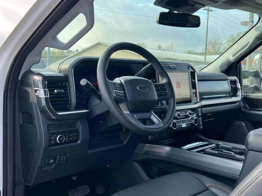 2026 Ford F-350 Lariat