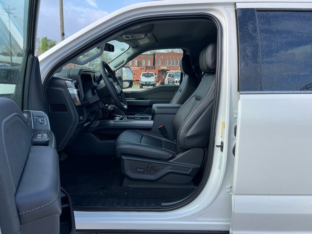 2026 Ford F-350 Lariat