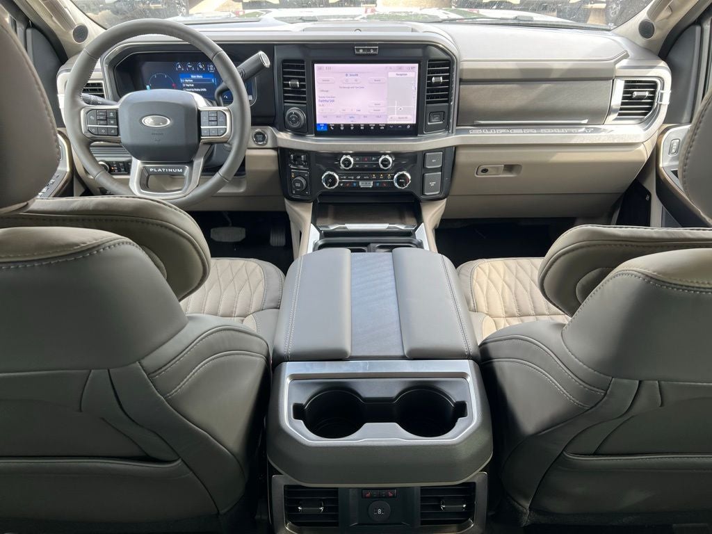 2025 Ford F-350 Platinum