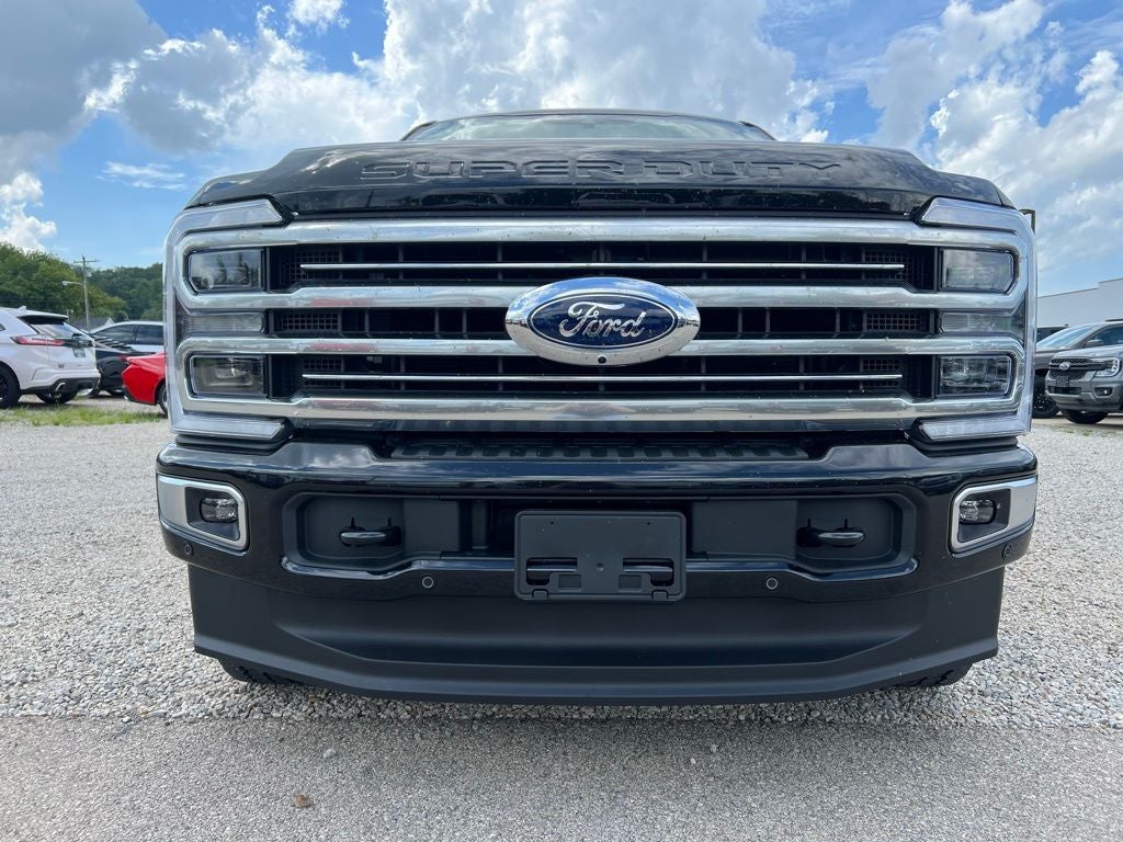 2025 Ford F-350 Platinum