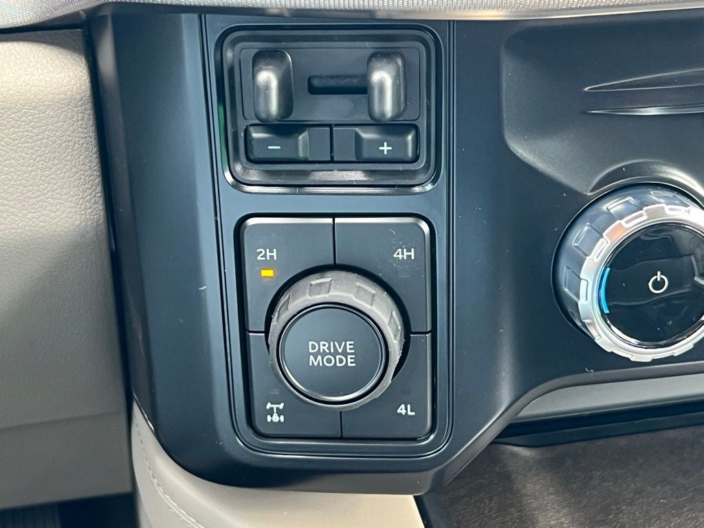 2025 Ford F-350 Platinum