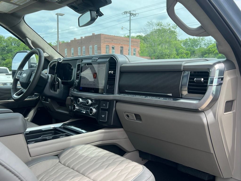 2026 Ford F-350 Platinum